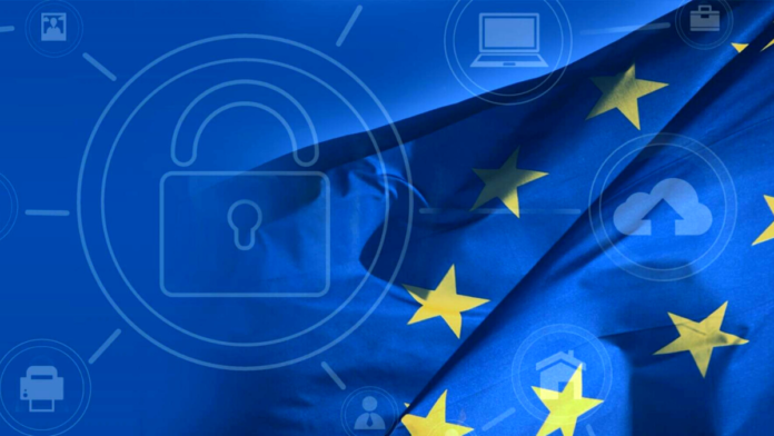 Bandiera europea con simbolo cybersecurity in sovraimpressione